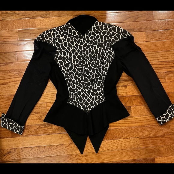 CACHE Vintage Sexy Jacket Fishnet Sleeves - Picture 2 of 5